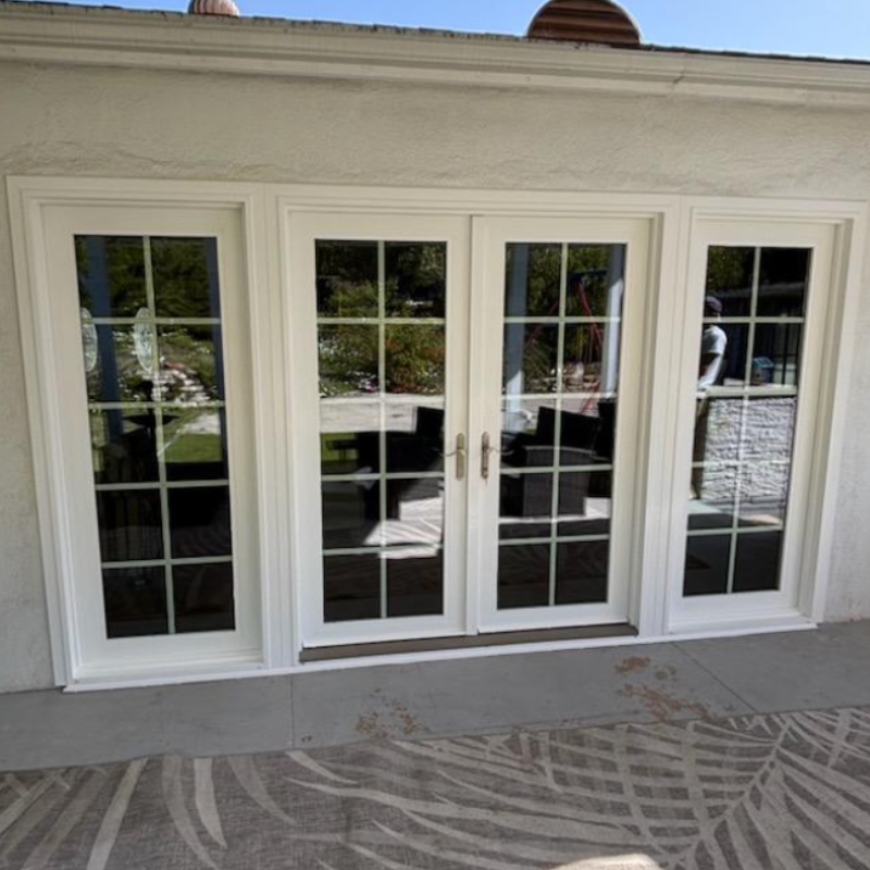 Anlin-Malibu-double-door-with-fixed-side-panels-Exterior (1) Anlin Malibu double door with fixed side panels Exterior